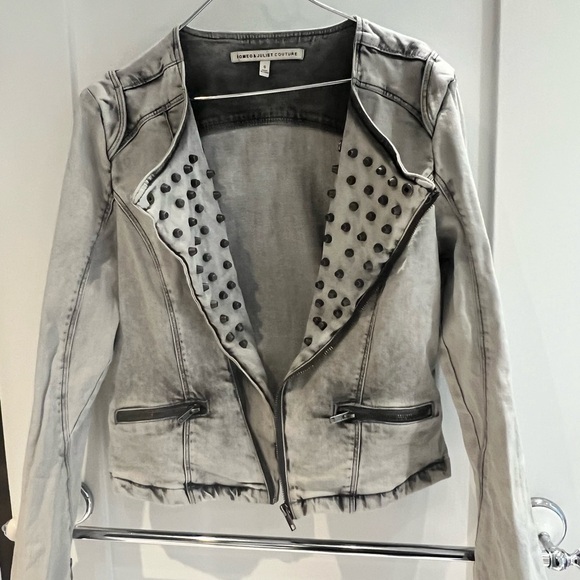 Romeo & Juliet Couture Jackets & Blazers - Romeo and Juliet Couture Gray Studded Jean Women's Jacket